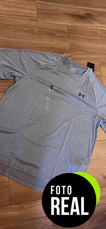under-armour-tech-camiseta-hombre-1-foto-1