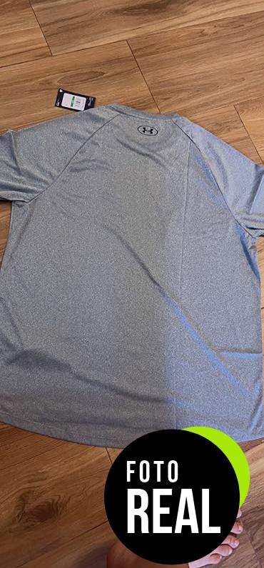 under-armour-tech-camiseta-hombre-1-foto-2